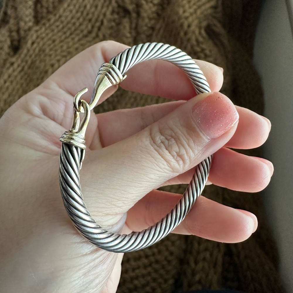 David Yurman Buckle Bracelet (Authentic)
